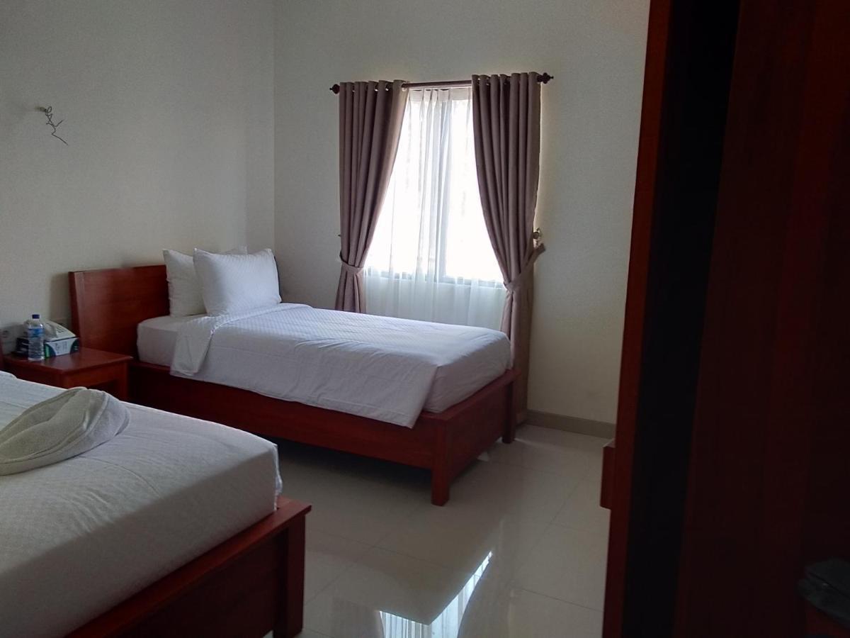 Kalton Hotel ลาบวนบาโจ ภายนอก รูปภาพ